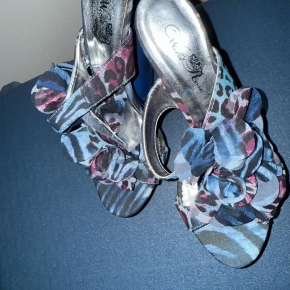 Y2K Wild Rose Multicolor Floral Mules - Picture 2 of 5
